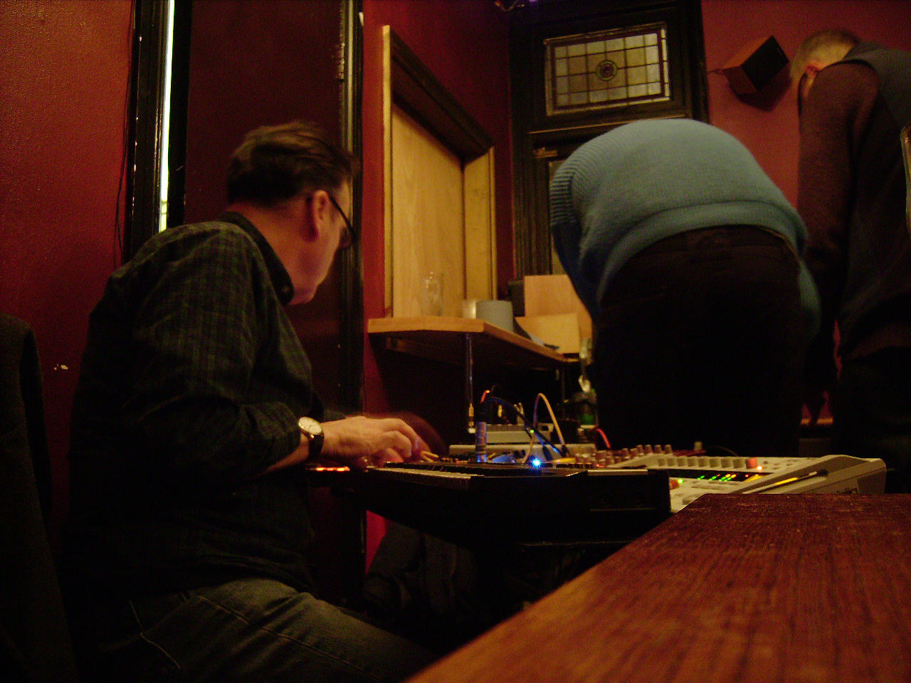 Andrew Greaves vs the Electrocreche